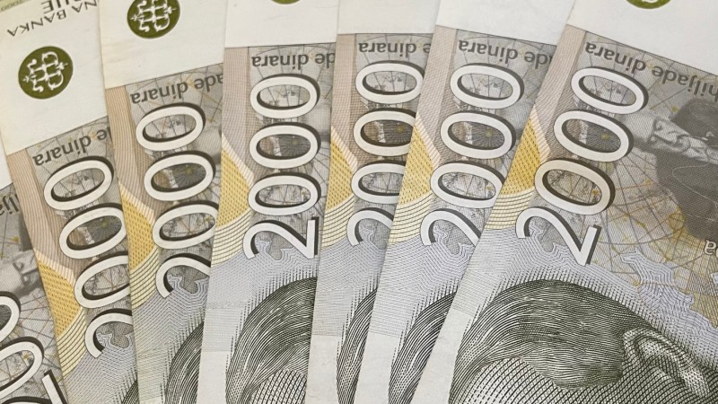 Vučić: Od maja ili juna dodatno povećanje plata
